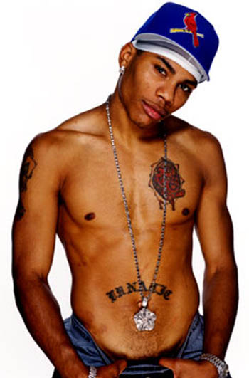Shirtless Nelly looks hot