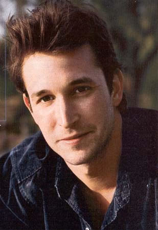 Noah Wyle psoing sexy