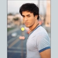 Enrique Iglesias posing hot