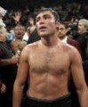 Shirtless Oscar De La Hoya looks sexy