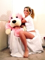 Kinzie Kenner posing with teddy