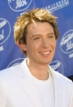 Clay Aiken looks hot