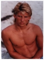 Shirtless Steve Burton looks hot