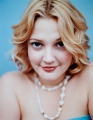 Drew Barrymore wearing pearls