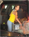 Anna Kournikova goes shopping