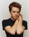 Elijah Wood looks hot